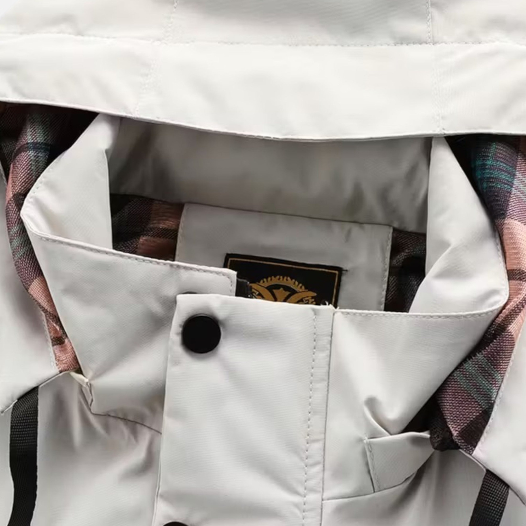 Men’s Jacket with Hood – Classic Zip-Front Layout