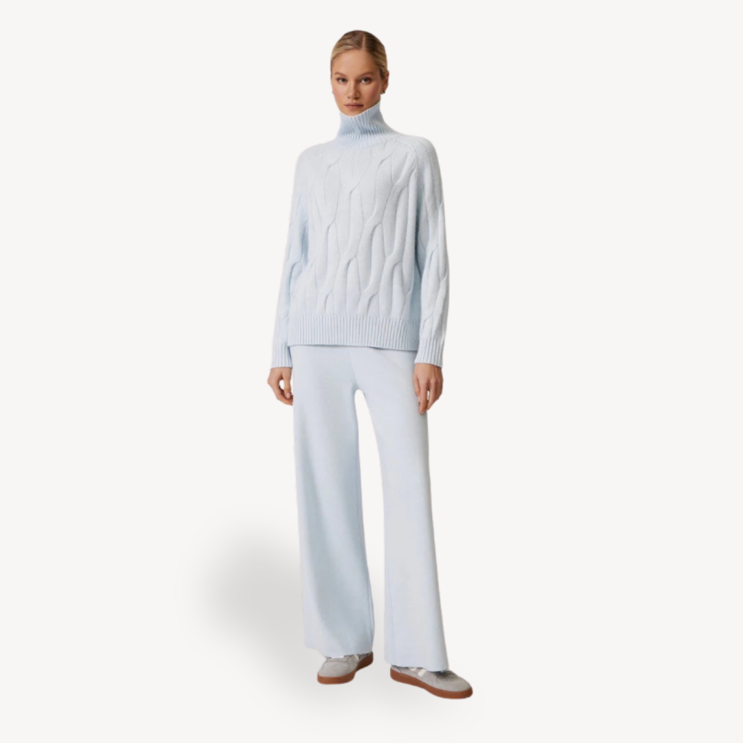 Women’s Cable Knit Sweater & Trousers Set – Relaxed Two-Piece Look