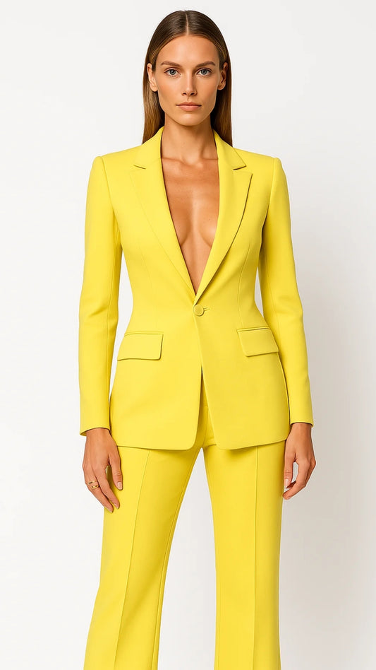 Women’s Blazer and Trouser Set – Tailored Two-Piece Design