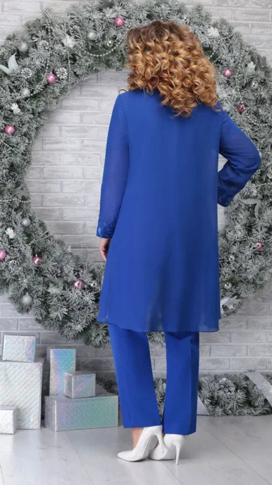 Women’s Blazer and Trouser Set – Two-Piece Coordinated Design