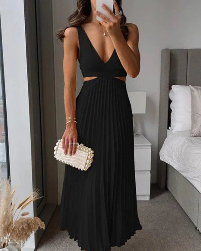 Women’s Pleated Midi Dress – V-Neck Structured Design